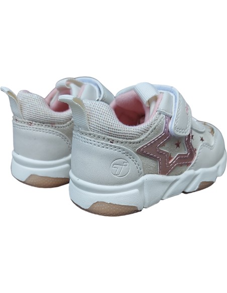 SEMI BOTA NIÑA CRECENDO