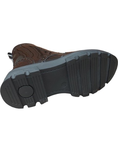 BOTINES  BRILLO NEGRO CONGUITOS