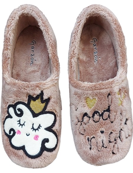 ZAPATILLA DE CASA CERRADA MONTLIS SLOGAN