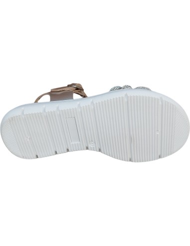 SANDALIA LAMINADA PLATA