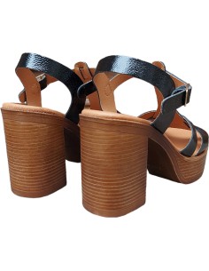 SANDALIA TACÓN DUMA NEGRA 2