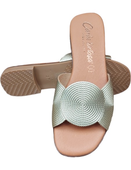 VAQUETILLA CARLA CASTOSA