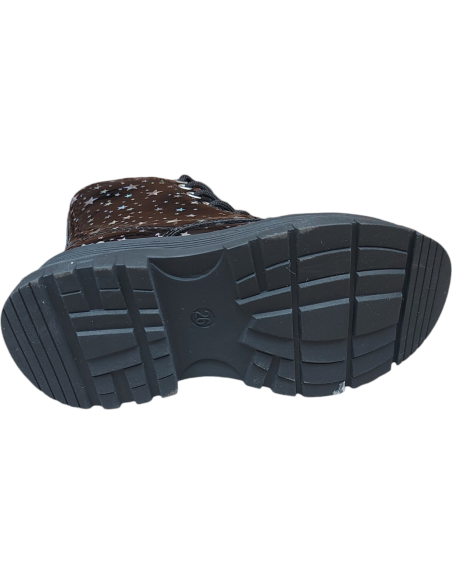 BOTAS DE CORDONES ESTRELLAS PLATA Y FONDO NEGRO