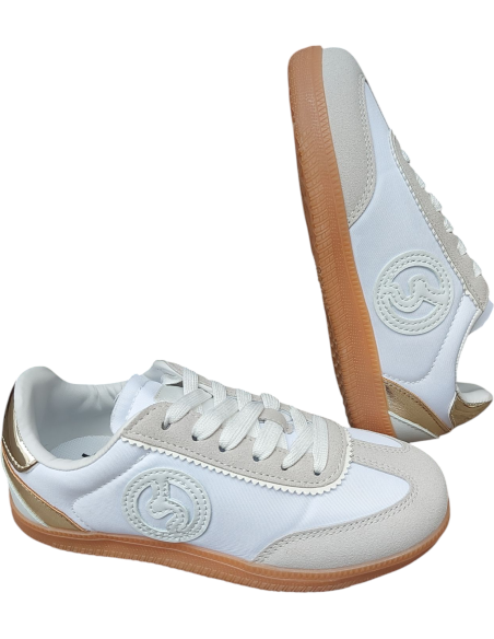 ZAPATILLA CASUAL BLANCA CON CORDONES CONGUITOS