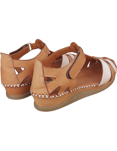 ZAPATO ESTILO SANDALIA CUERO CERRADA