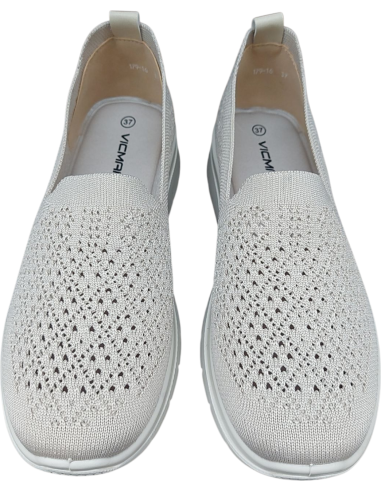 ZAPATILLA DEPORTIVA DE ENCAJE VICMART