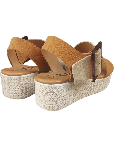 SANDALIA HEBILLA KMN CON PLATAFORMA