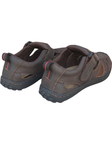 SANDALIA DE CUERO CERRADA PARA HOMBRE