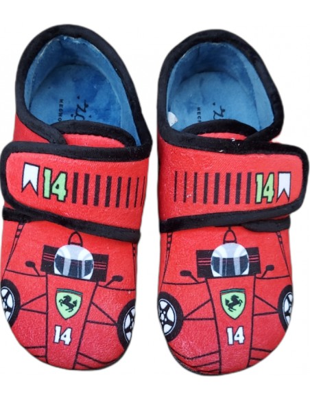 ZAPATILLA F1 CERRADAS CON VELCRO.