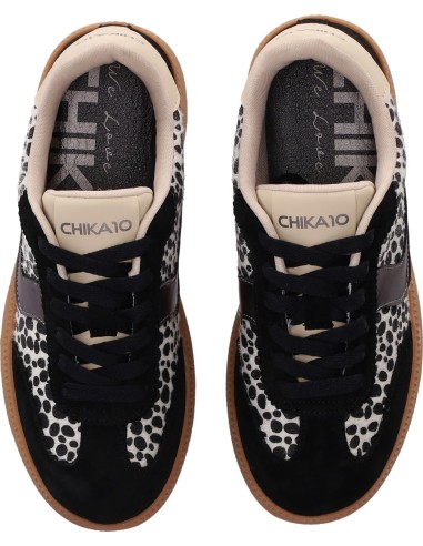 DEPORTIVO PLANO NEGRO PIEL VEGANA