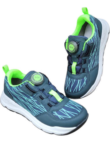 DEPORTIVO CON GORE-TEX Y CIERRE BOA...