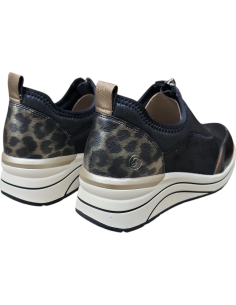 ZAPATO CON CREMALLERA Y... 2