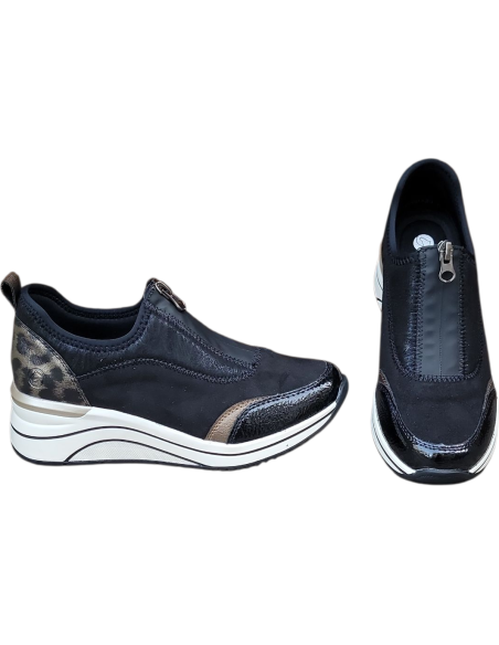 ZAPATO CON CREMALLERA Y CUÑA RIEKER