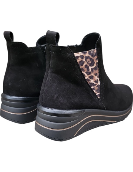 BOTIN RIEKER NEGRO ELASTICO ANIMAL PRINT