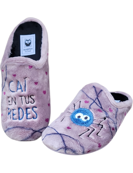 ZAPATILLA DE CASA DESCALZA CAI EN TUS REDES