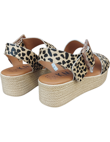 SANDALIA PLATAFORMA KMN LEOPARDO