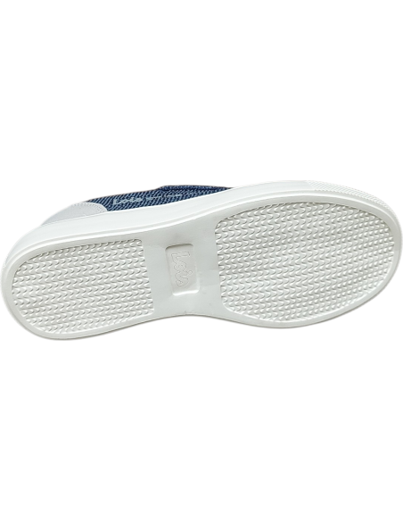 ZAPATILLAS CASUAL LOIS CON CORDÓN ELÁSTICO