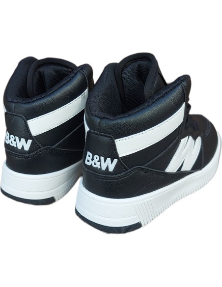 DEPORTIVA ABOTINADA B&W
